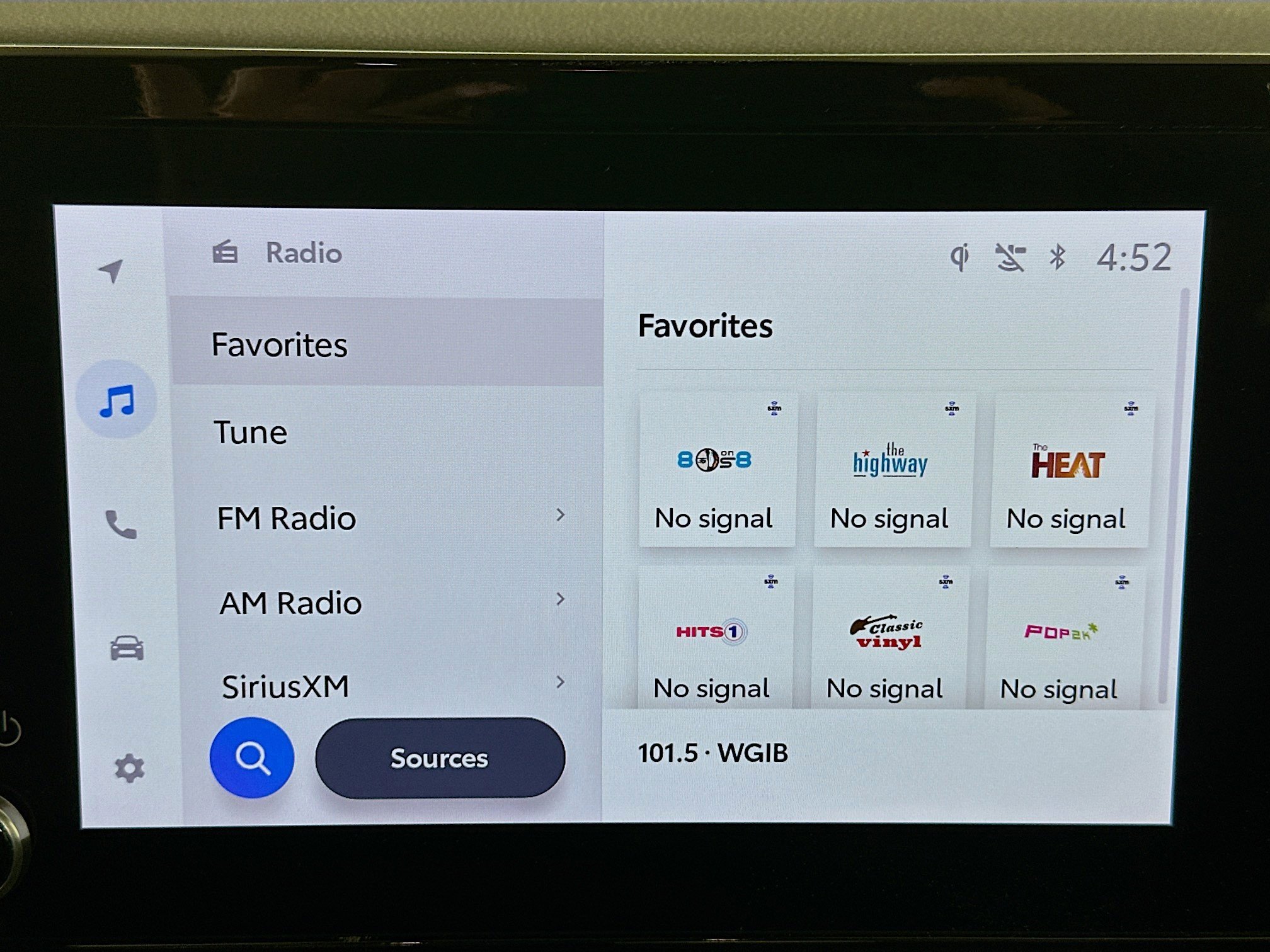 Used 2025 Toyota Camry LE image 21