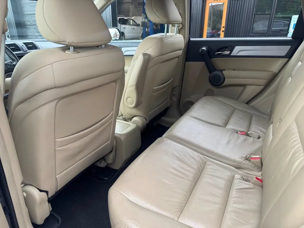 Used 2011 Honda CR-V EX-L image 6