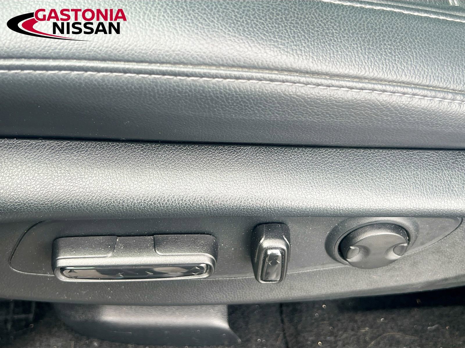 Used 2024 Honda CR-V EX-L image 25