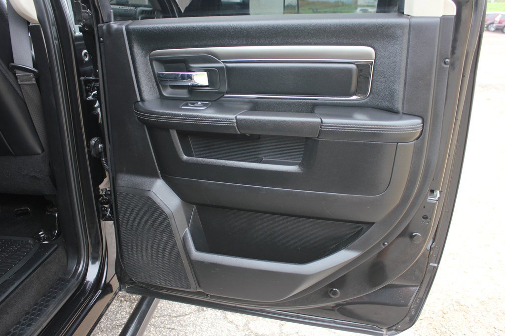 Used 2018 RAM 2500 Lone Star w/ Sport Appearance Group AWD/4WD image 36