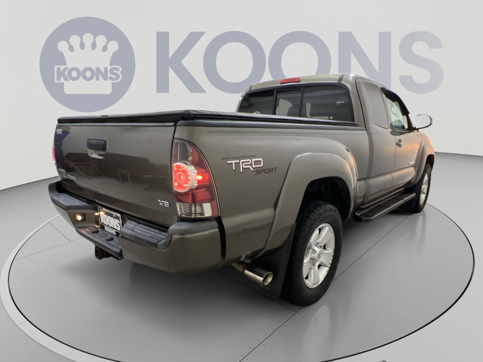 Used 2013 Toyota Tacoma 4x4 Access Cab V6 w/ TRD Sport Pkg image 8