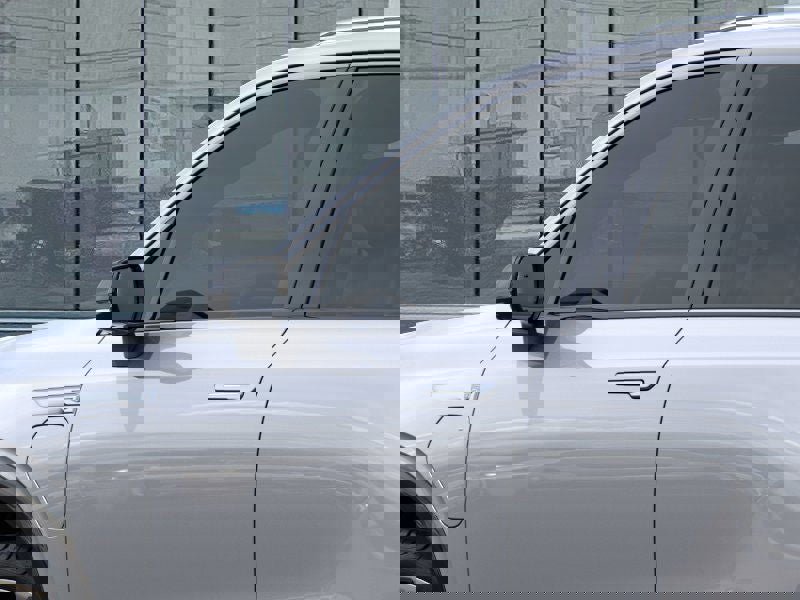 New 2026 Cadillac Vistiq Premium Luxury image 12