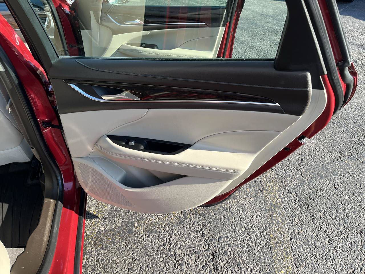 Used 2019 Buick LaCrosse Preferred FWD image 27