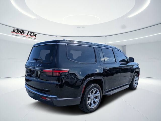 Used 2022 Jeep Wagoneer Series II RWD image 3