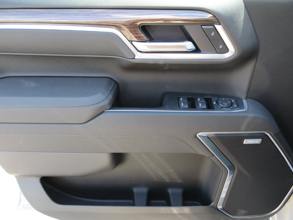 New 2026 Chevrolet Silverado 1500 RST AWD/4WD image 24