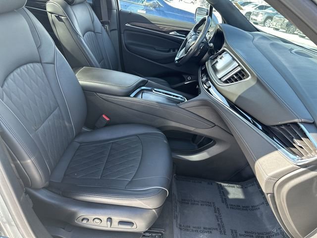 Used 2023 Buick Enclave Avenir w/ Avenir Technology Package image 30