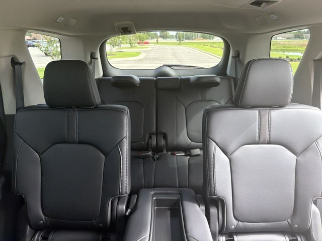 Used 2025 Honda Pilot EX-L image 28