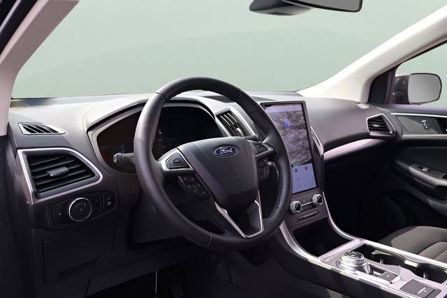 Used 2024 Ford Edge SEL w/ Convenience Package AWD/4WD image 11