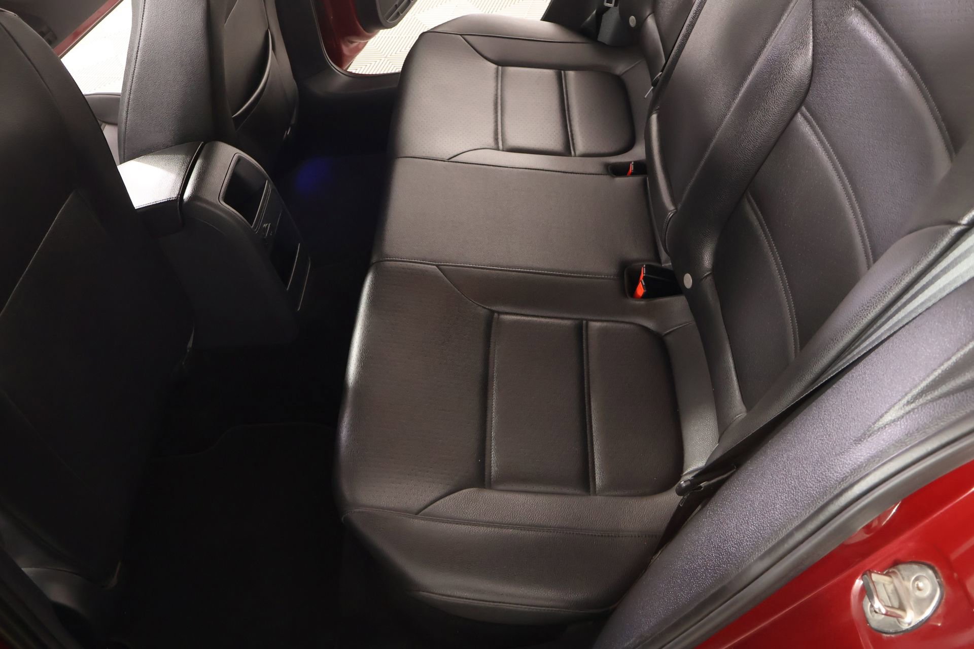 Used 2016 Volkswagen Jetta SEL w/ Lighting Package image 12