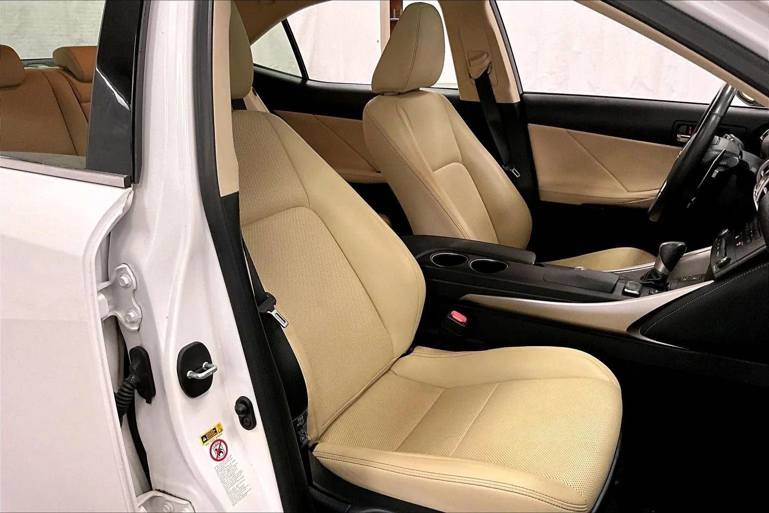 Used 2015 Lexus IS 250 AWD w/ Navigation System Package image 7