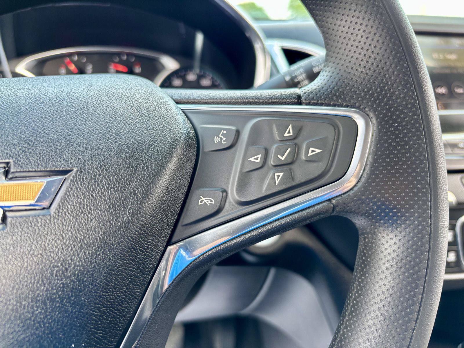 Used 2020 Chevrolet Equinox LT AWD/4WD image 33