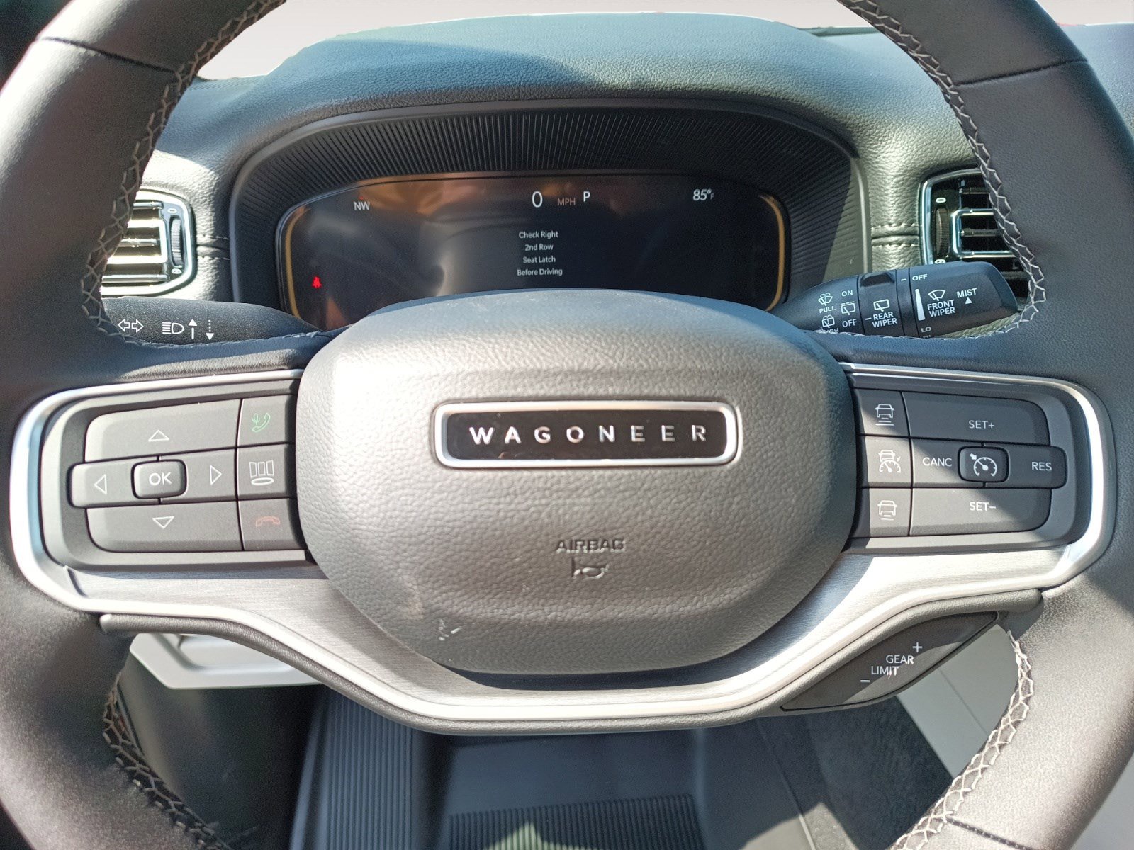 New 2025 Jeep Wagoneer Series II image 13