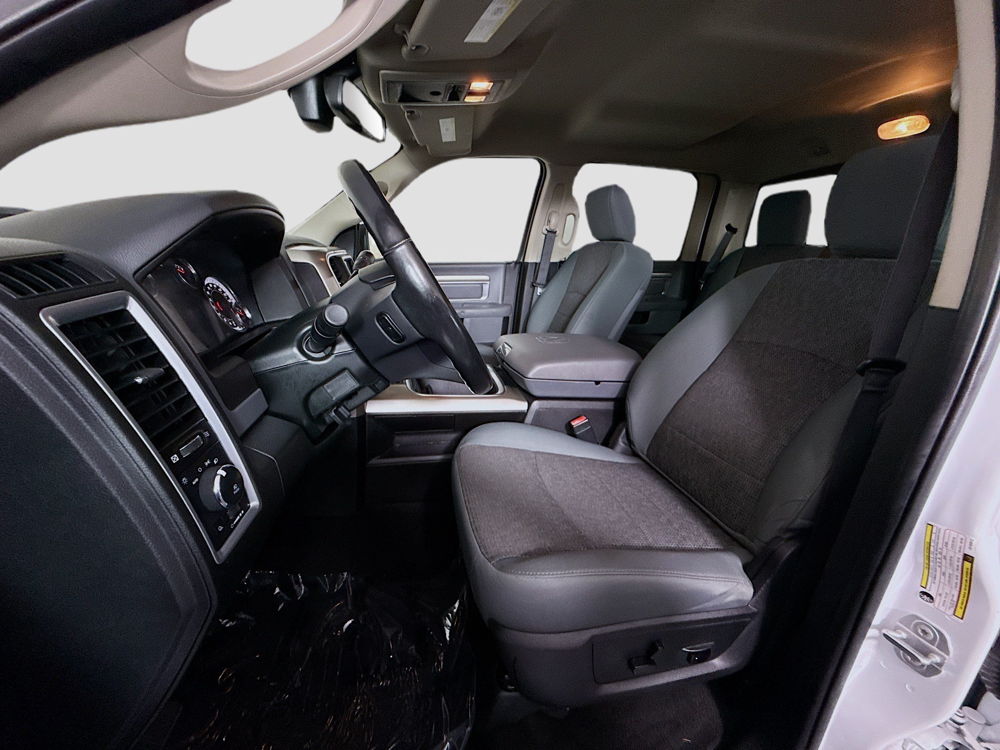 Used 2018 RAM 2500 Big Horn w/ Harvest Edition AWD/4WD image 20