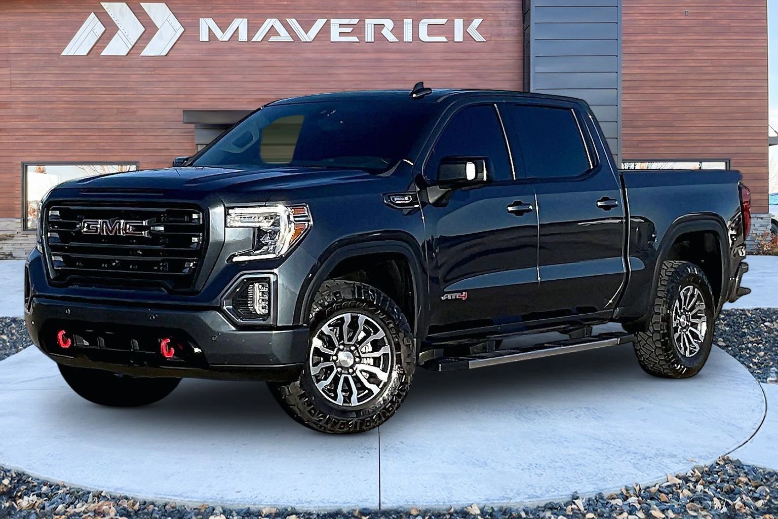 Used 2021 GMC Sierra 1500 AT4 w/ AT4 Value Package image 3