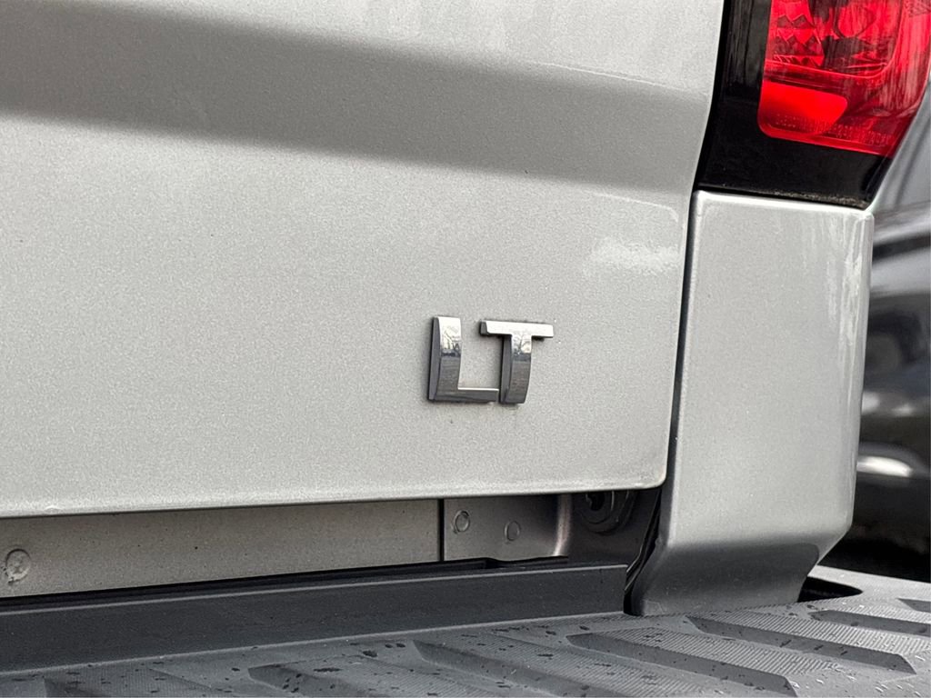 Used 2018 Chevrolet Silverado 1500 LT w/ All Star Edition image 14