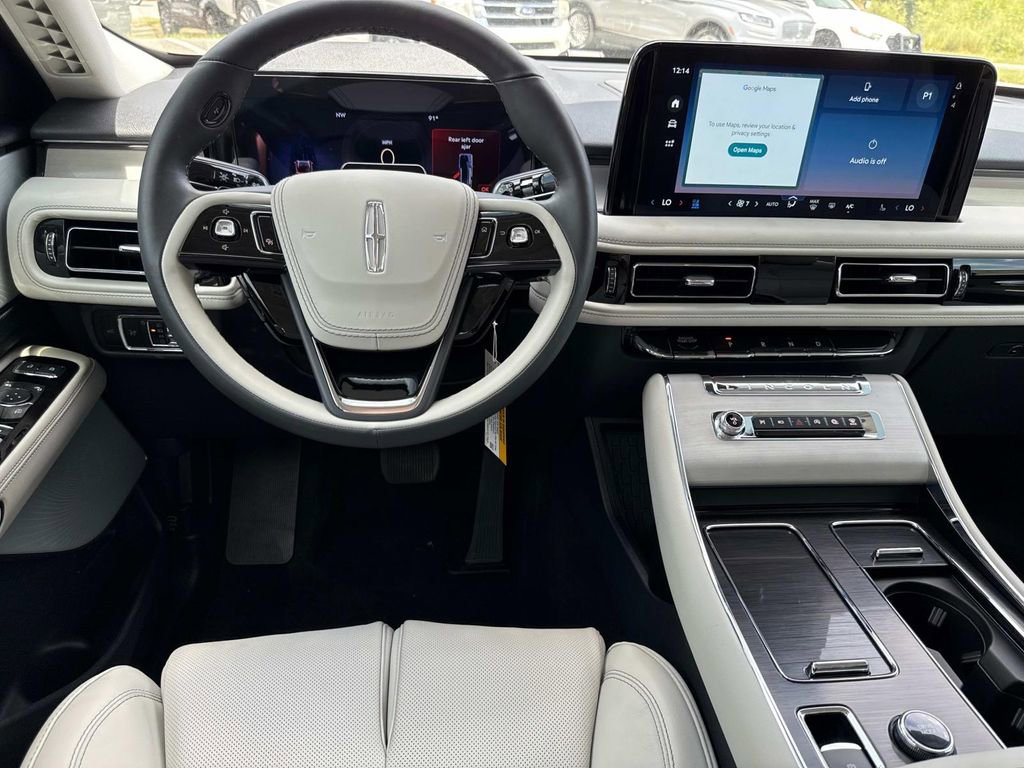 New 2025 Lincoln Aviator Reserve image 17
