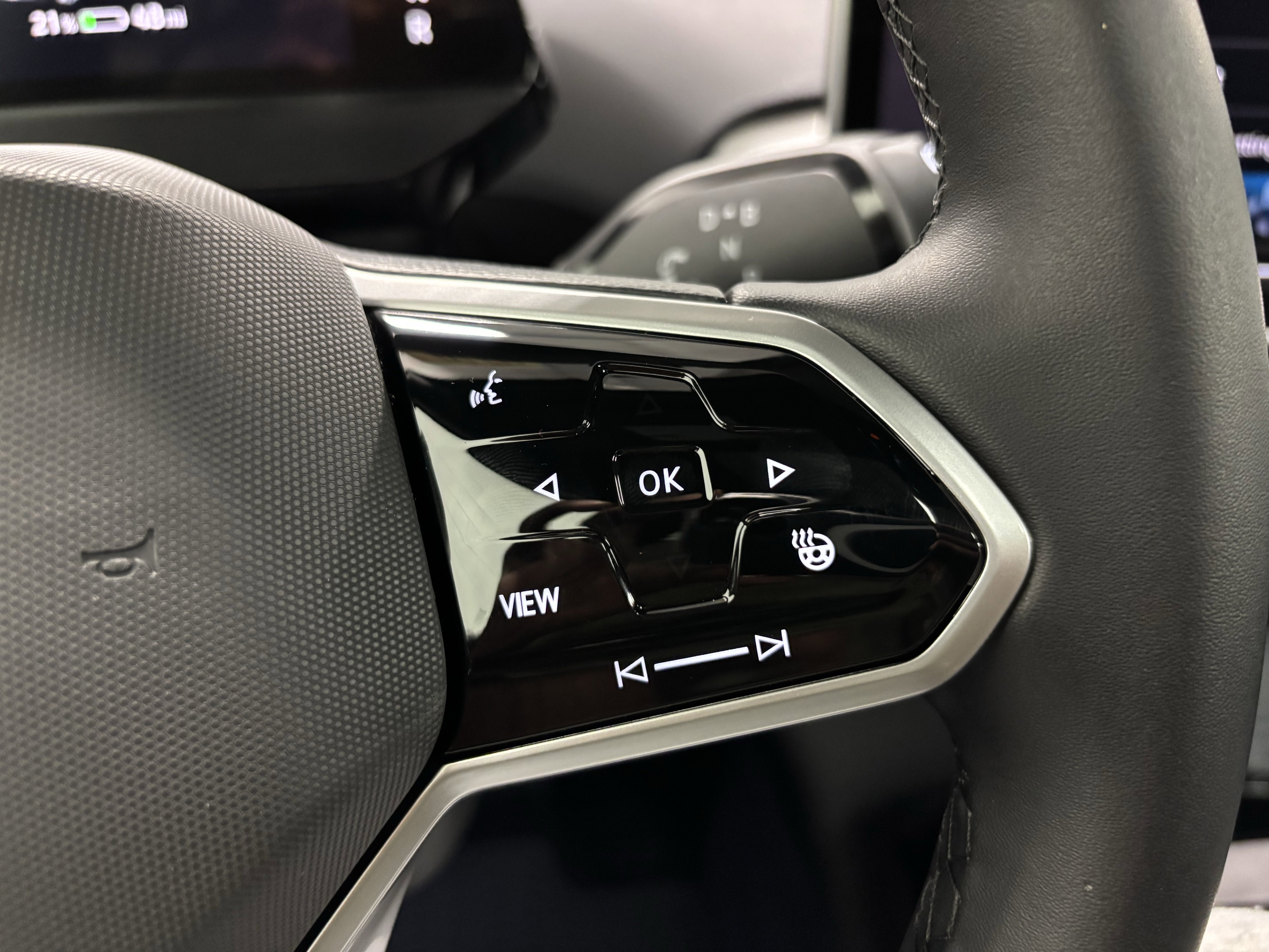 New 2025 Volkswagen ID.4 Pro S image 27