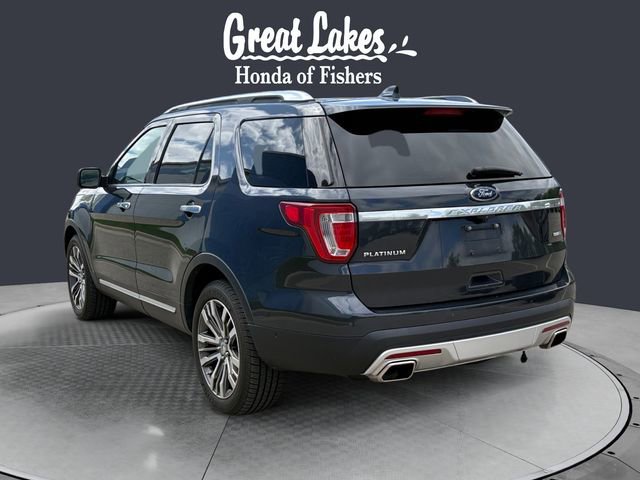 Used 2017 Ford Explorer Platinum AWD/4WD image 3
