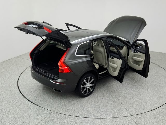 Used 2018 Volvo XC60 T6 Inscription w/ Luxury Seat Package image 19