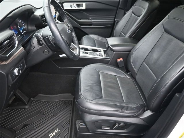 Used 2020 Ford Explorer Limited image 17