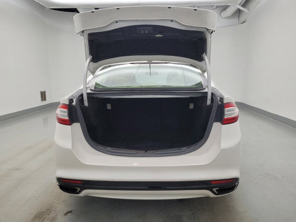 Used 2016 Ford Fusion SE w/ Equipment Group 202A FWD image 29