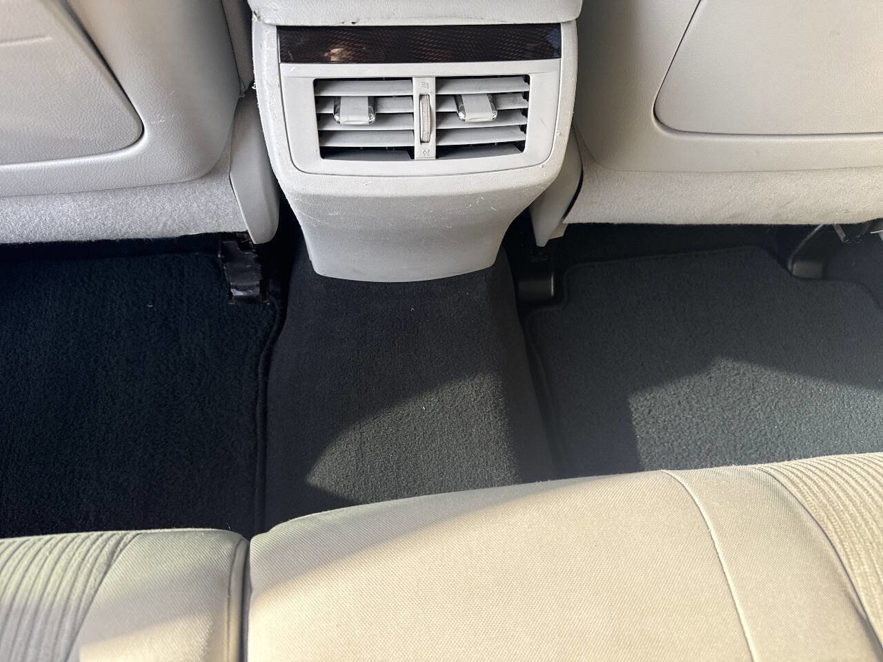 Used 2009 Toyota Venza FWD image 23