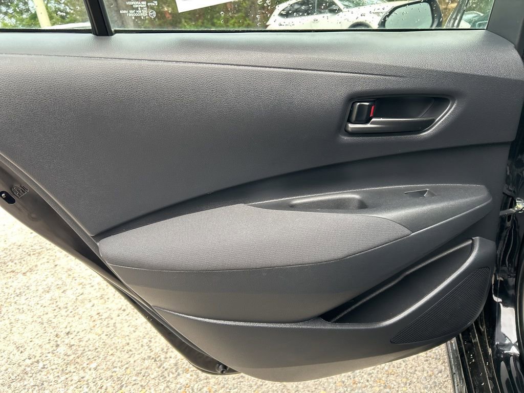 Used 2023 Toyota Corolla LE image 21