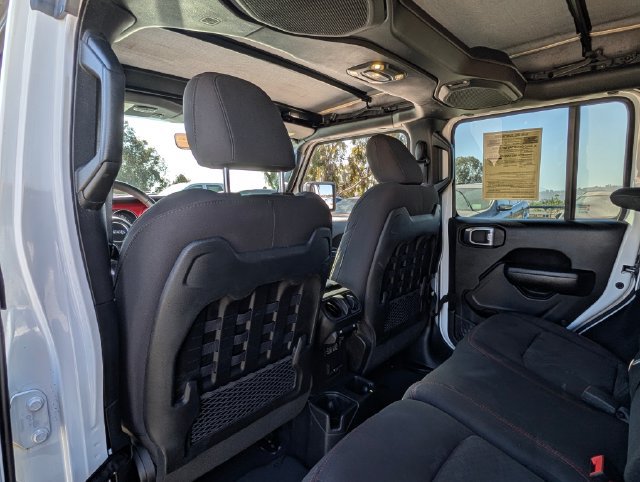 Used 2023 Jeep Wrangler Unlimited Rubicon AWD/4WD image 13