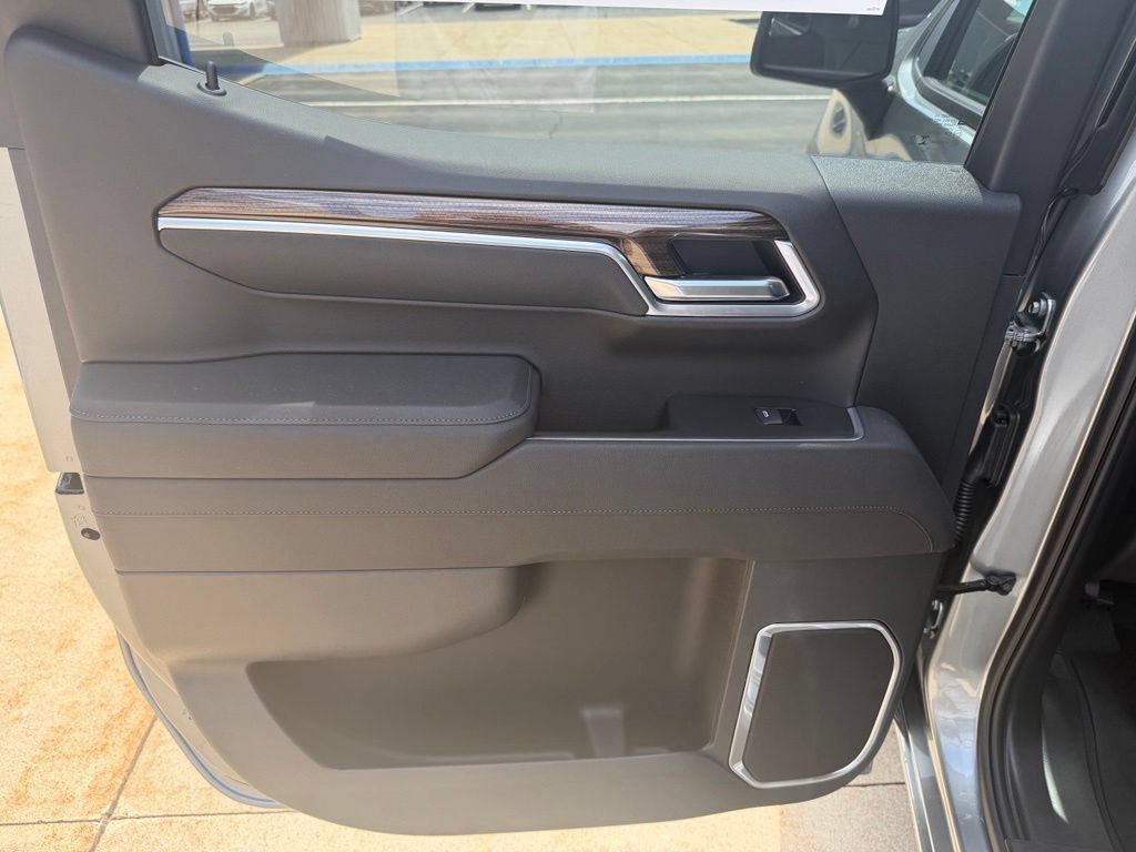 New 2026 Chevrolet Silverado 1500 LT AWD/4WD image 11