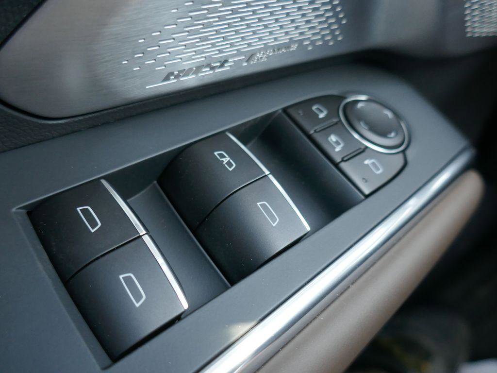 New 2026 GMC Acadia Denali Ultimate image 17