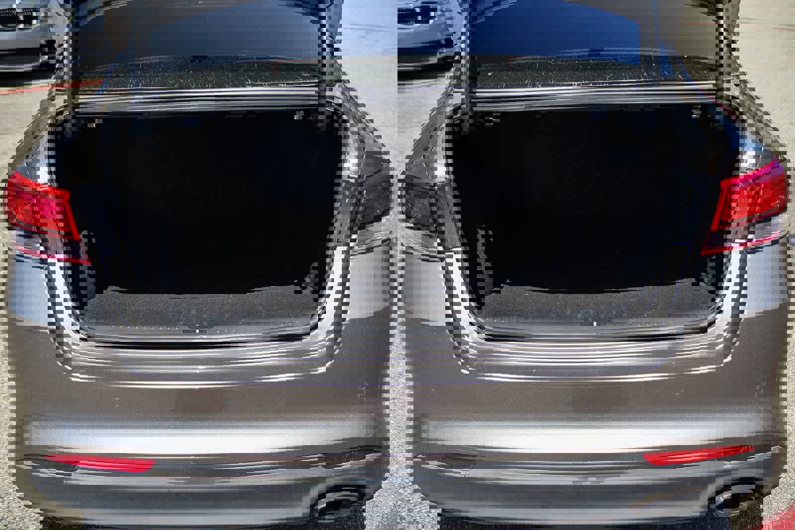 Used 2018 Kia Optima LX w/ 17" Alloy Wheels Package image 26