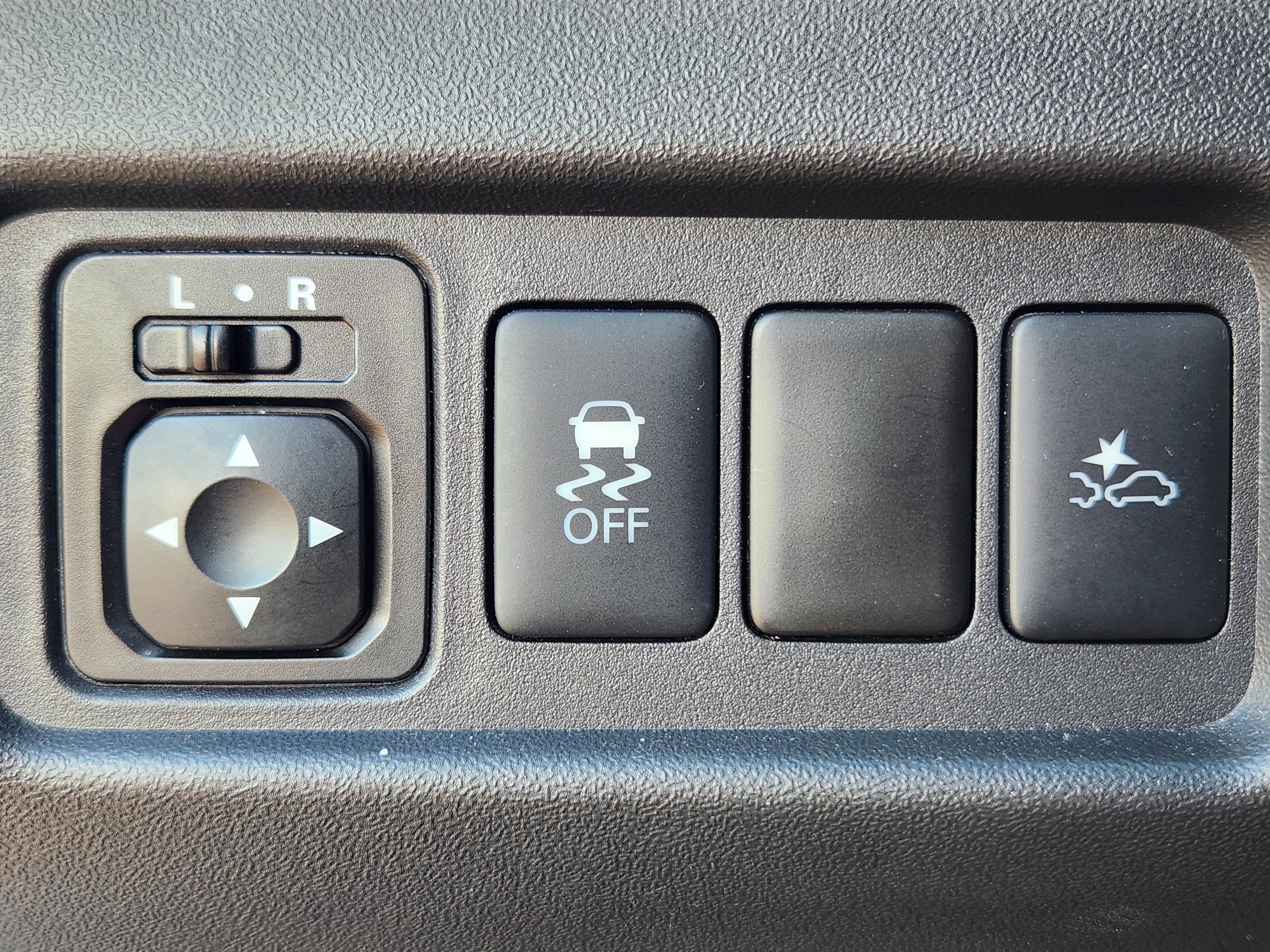 Used 2024 Mitsubishi Mirage ES FWD image 16