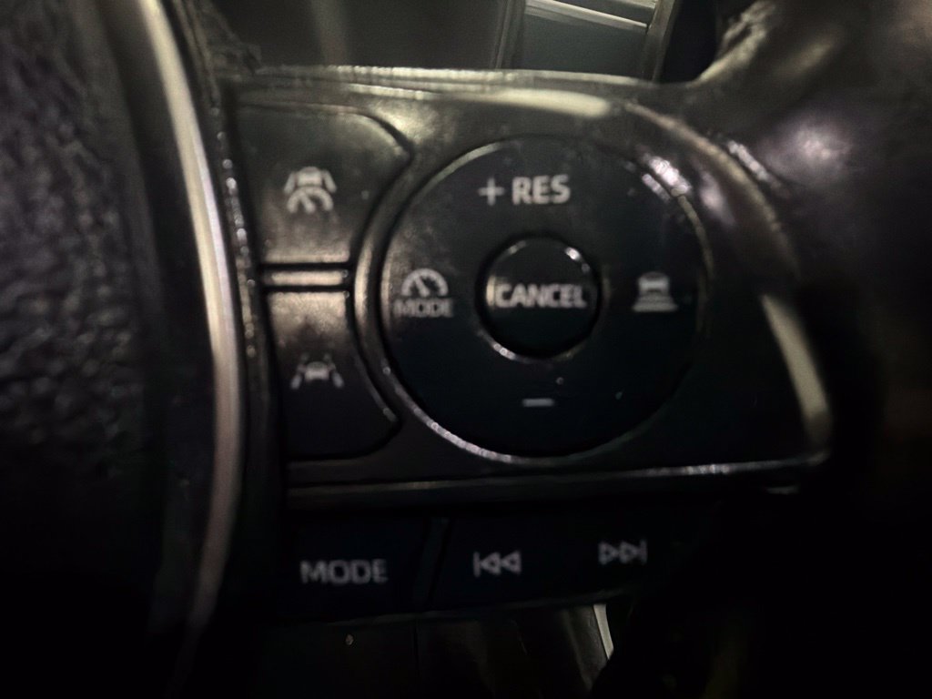 Used 2023 Toyota Corolla SE FWD image 19