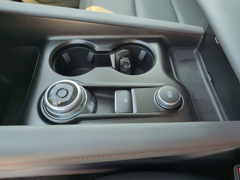 New 2026 Ford Explorer Active w/ Active Comfort Package AWD/4WD image 19
