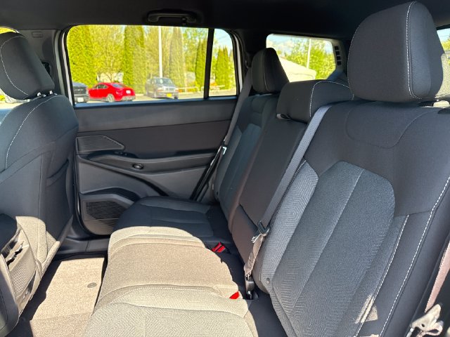 New 2026 Jeep Cherokee Laredo AWD/4WD image 15