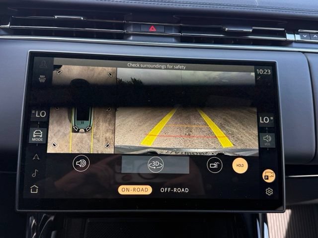 Used 2025 Land Rover Range Rover Sport SE AWD/4WD image 19