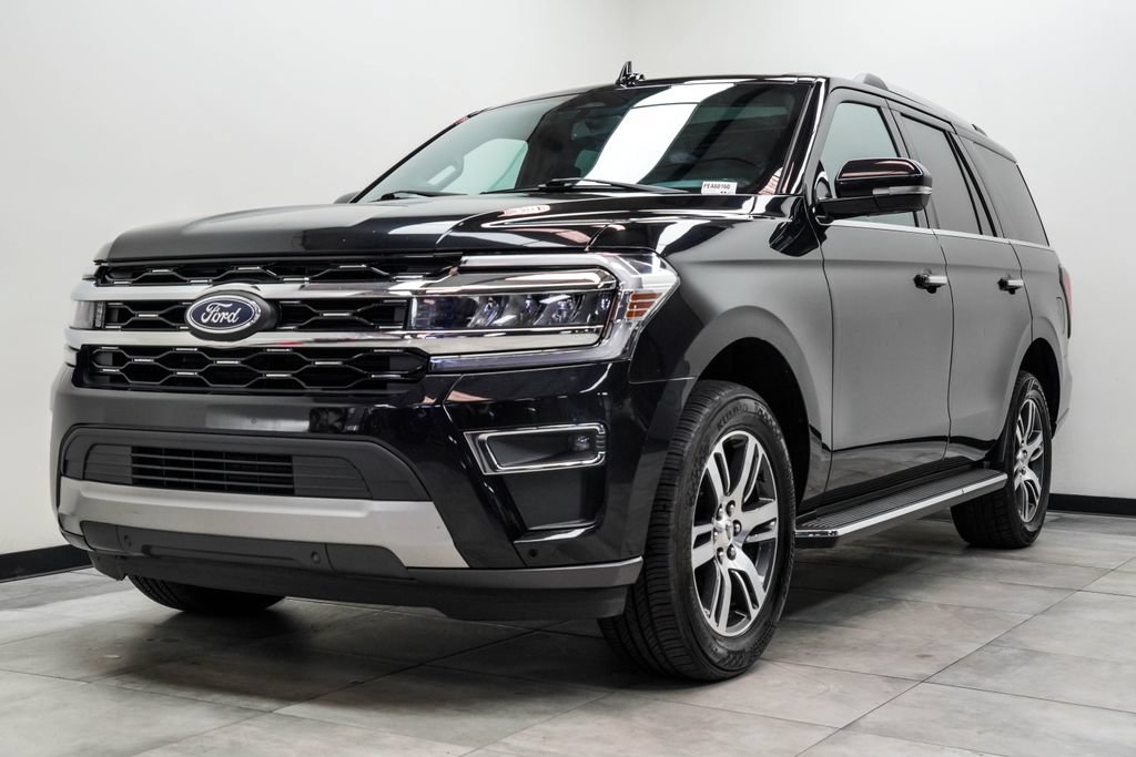 Used 2023 Ford Expedition Limited RWD image 9