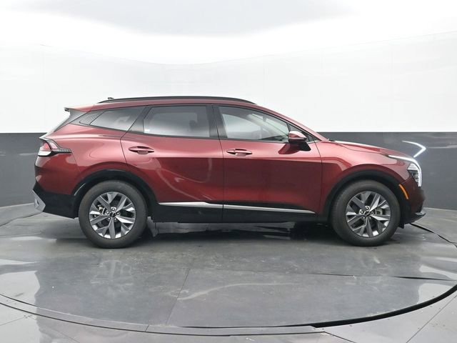 Used 2025 Kia Sportage SX image 2