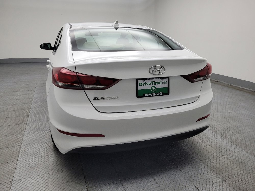 Used 2017 Hyundai Elantra SE image 6