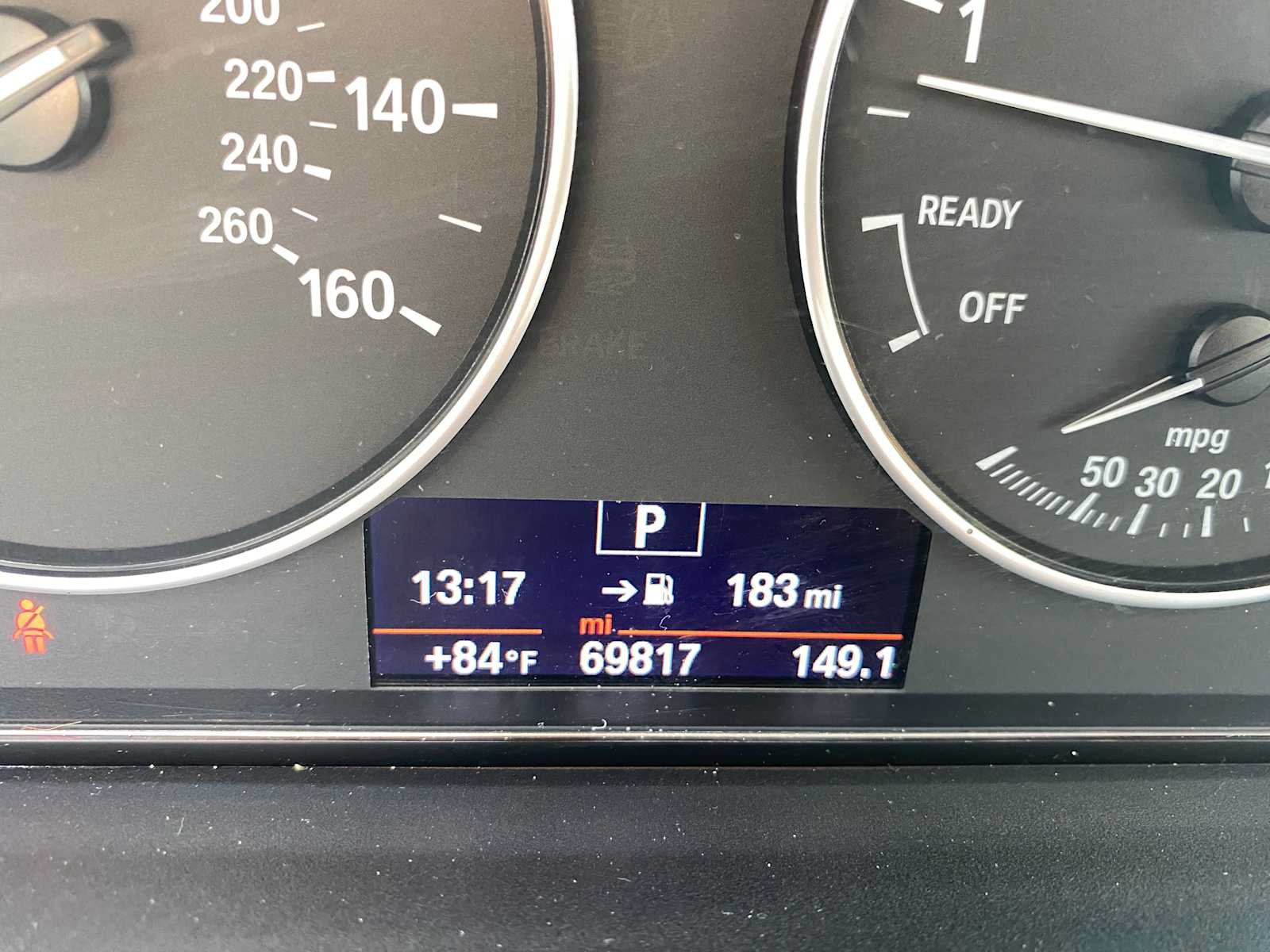 Used 2017 BMW 320i xDrive Sedan AWD/4WD image 8