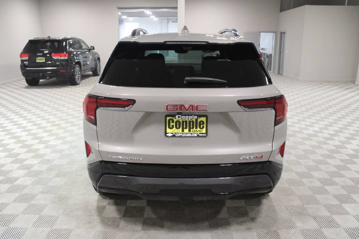 New 2026 GMC Terrain AT4 w/ Convenience Package III AWD/4WD image 10