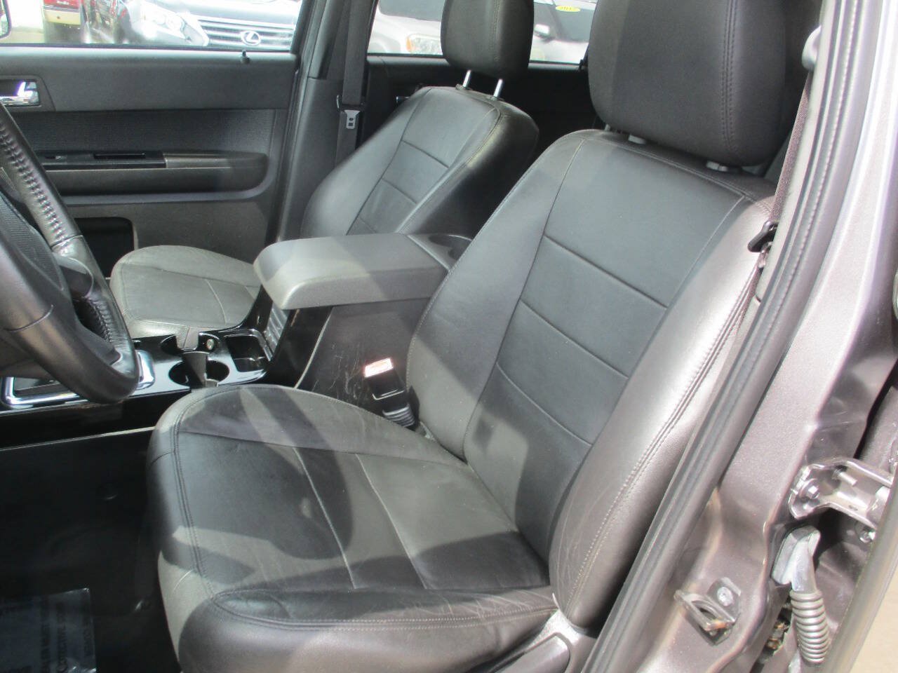 Used 2012 Ford Escape Limited AWD/4WD image 15