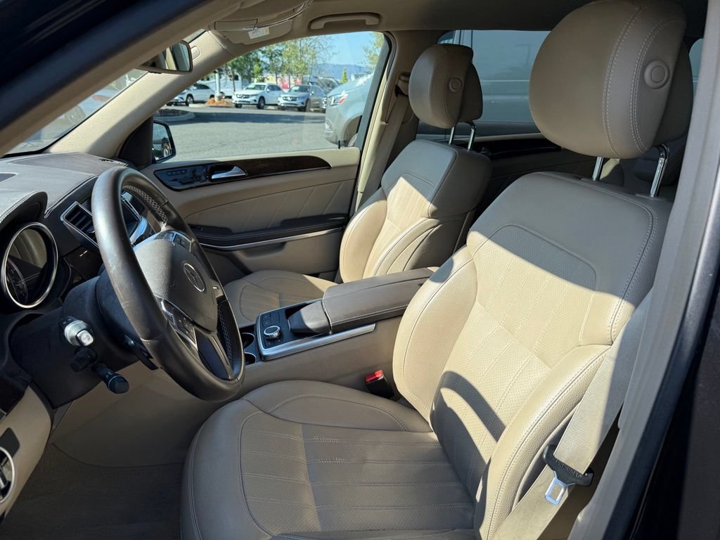 Used 2013 Mercedes-Benz GL 450 4MATIC image 11