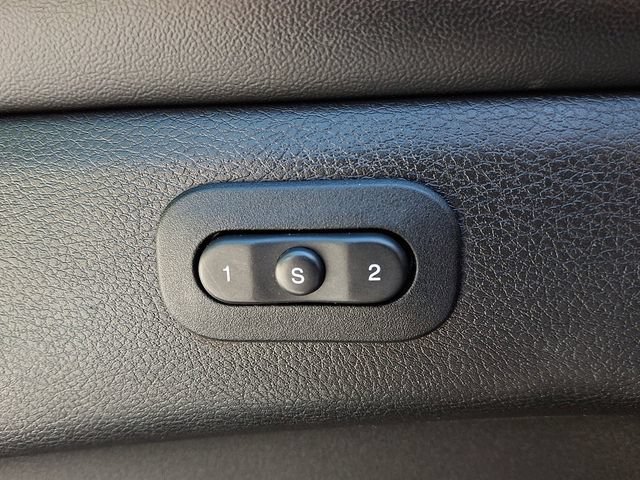 Used 2018 Jeep Grand Cherokee Trailhawk AWD/4WD image 28