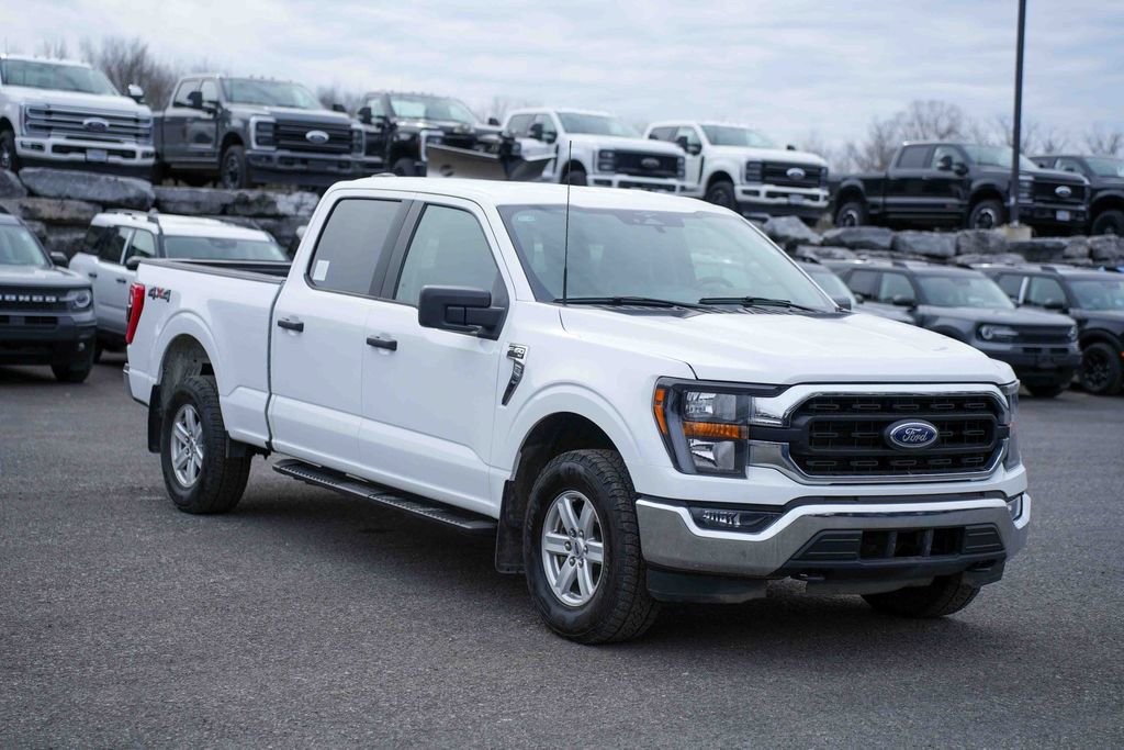 Used 2023 Ford F150 XLT image 3
