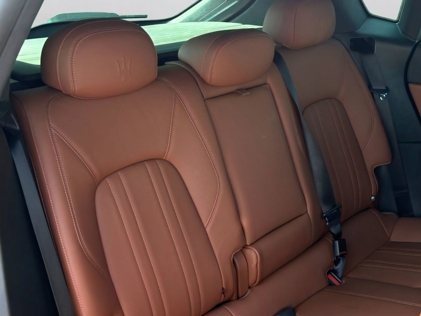 Certified 2022 Maserati Levante Modena AWD/4WD image 31