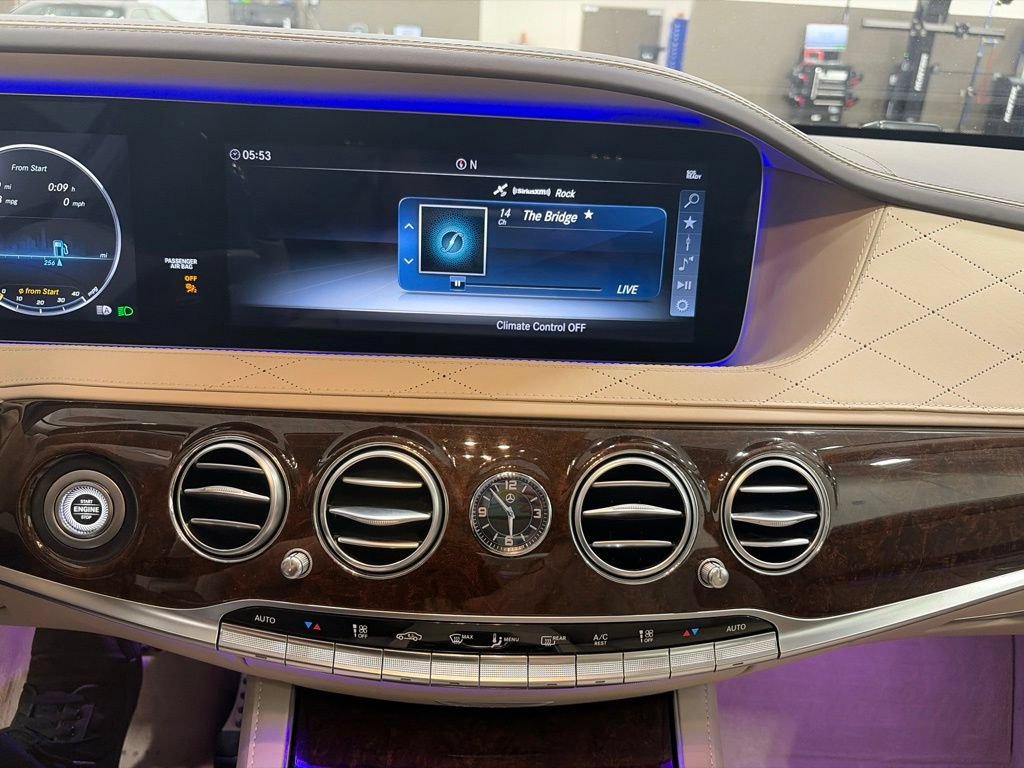 Used 2019 Mercedes-Benz S 560 4MATIC Sedan image 9