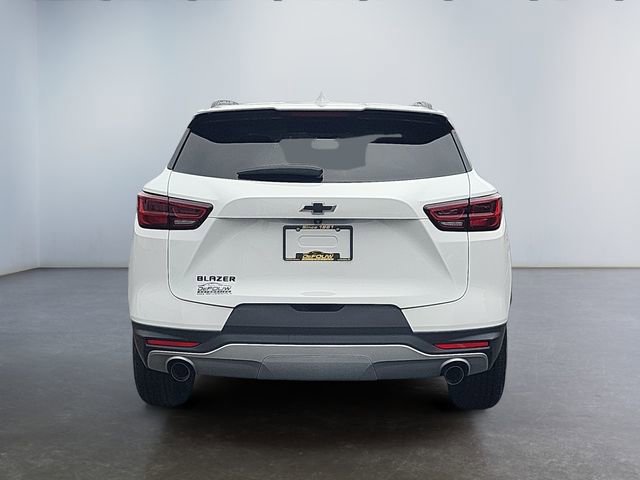 Used 2023 Chevrolet Blazer LT w/ Convenience Package image 4