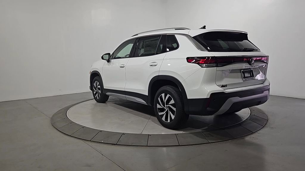 New 2026 Volkswagen Tiguan S image 3