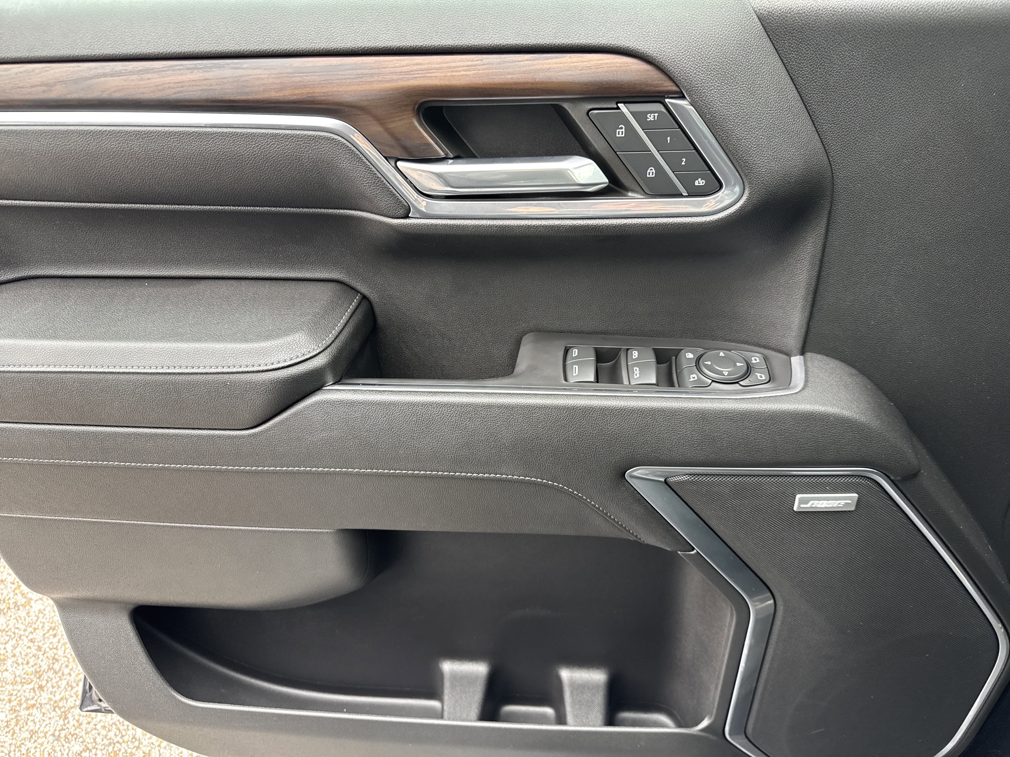 Used 2023 GMC Sierra 1500 SLT w/ SLT Premium Package image 14